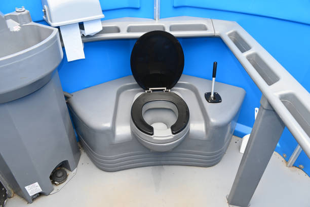 Best Portable restroom trailer rental  in Olympia Fields, IL